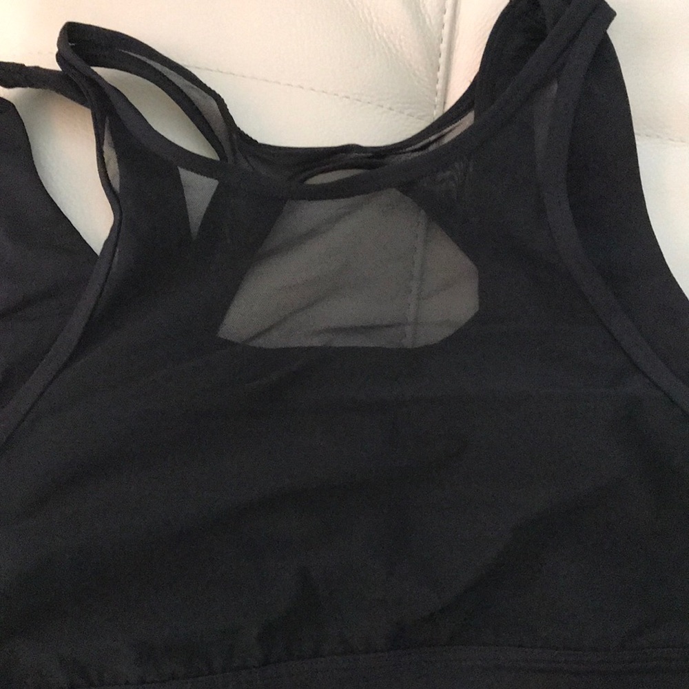 NWT BLK BLACK LULULEMON DOUBLE TAP BRA - - Size 8 - Picture 4 of 8